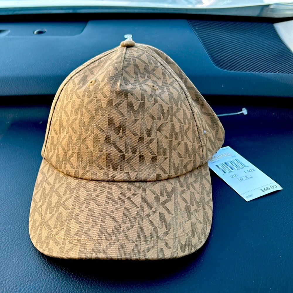 Nwt Michael Kors Hat